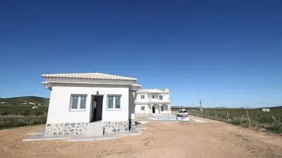 Chalet in Camarillas photo 17