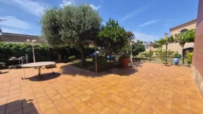 Chalet in Creixell photo 32