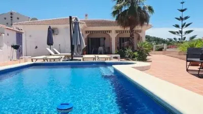 Chalet in Canillas de Albaida photo 2