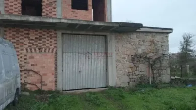 Chalet in San Cibrao Das Viñas (Capital) photo 15