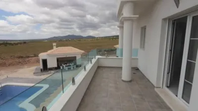 Chalet in Camarillas photo 13