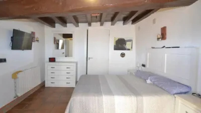 Chalet on Calle de la Expo 92 photo 13
