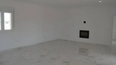 Chalet in Camarillas photo 10