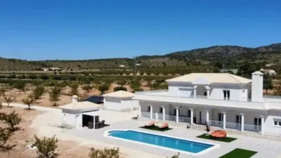 Chalet in Camarillas photo 21