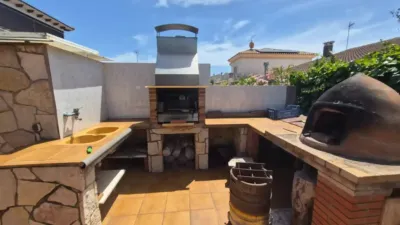 Chalet in Creixell photo 23