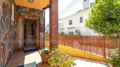 House on Carrer de Palestina photo 3