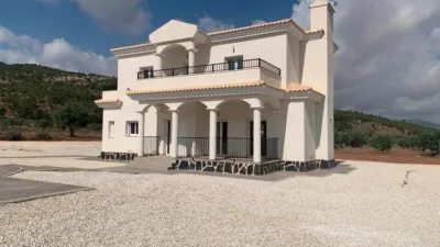 Chalet in Camarillas photo 48