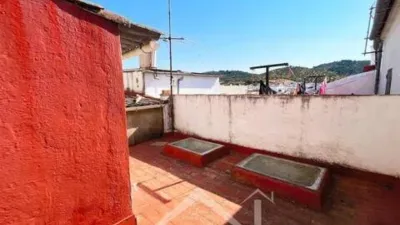Terraced house on Calle de Santiago photo 4