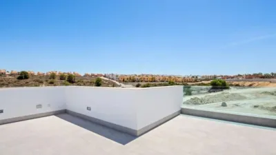 Chalet in La Finca Golf Urbanization photo 3