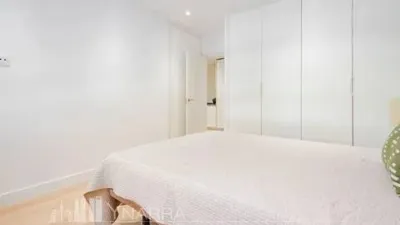 Apartment on Clara del Rey Street photo 10