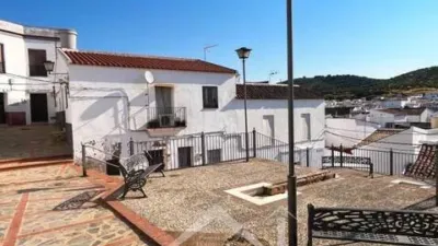 Terraced house on Calle de Santiago photo 5