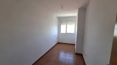 Flat on Calle Montesa photo 19