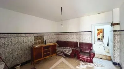 Terraced house on Calle de Santiago photo 3