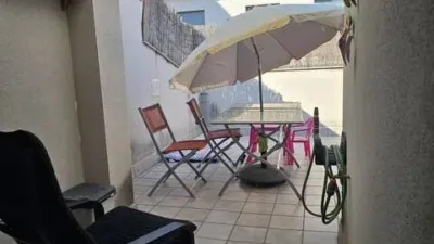 Apartment on Carrer de la Font de la Barona photo 14