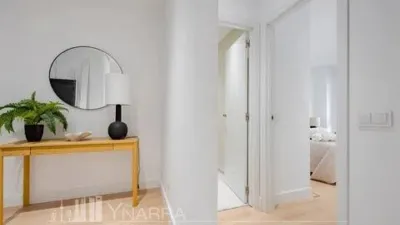 Apartment on Clara del Rey Street photo 15