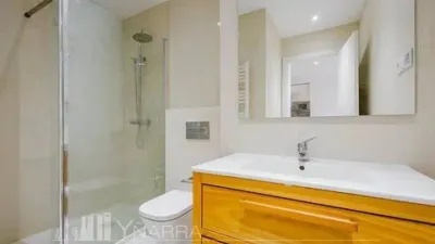 Apartment on Clara del Rey Street photo 17