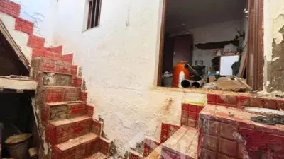 Terraced house on Calle de Santiago photo 13