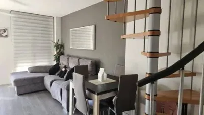 Apartment on Carrer de la Font de la Barona photo 12