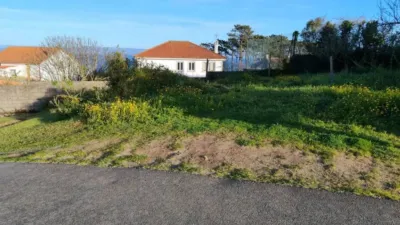 Terreno en venta en Ribeira - Más