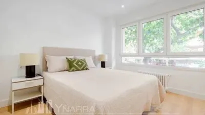 Apartment on Clara del Rey Street photo 7