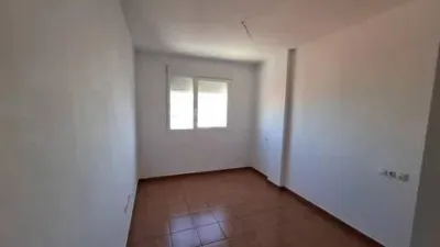 Flat on Calle Montesa photo 21