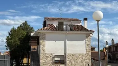 Chalet in Fuentespina photo 2