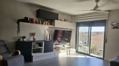 Apartment on Carrer de la Font de la Barona photo 3
