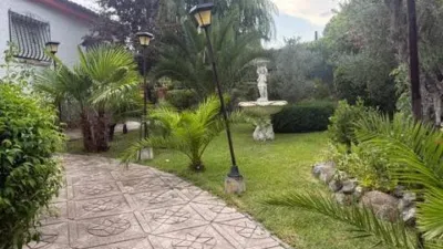 Chalet in Urbanización Santa María photo 8