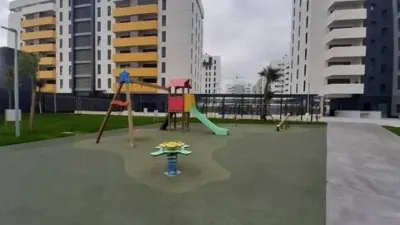 Piso en alquiler en Entrenúcleos, Entrenúcleos (Dos Hermanas) de 1.400 €<span>/mes</span>