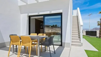 Chalet in La Finca Golf Urbanization photo 7