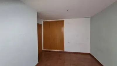 Flat on Calle Montesa photo 15
