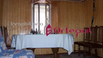 Casa – Cariño, O Castro, Vila - Más
