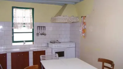 Casa rústica en venta en Calle de Santos - Vista 3