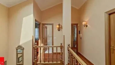 Chalet on Calle Barrio Piedrahita, no. 16 photo 16