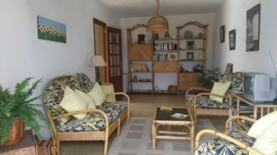 Apartment on Manuel Fraga Iribarne Street photo 21