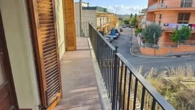 Chalet on Carrer de Galceran de Requesens photo 25