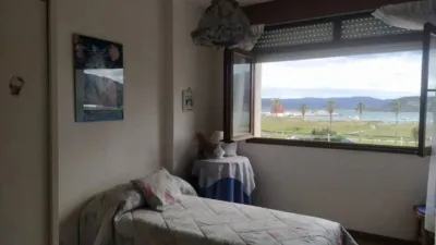 Apartment on Manuel Fraga Iribarne Street photo 35