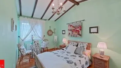Chalet on Calle Isla, No. 10 photo 26