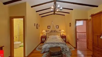Chalet on Calle Isla, No. 10 photo 22