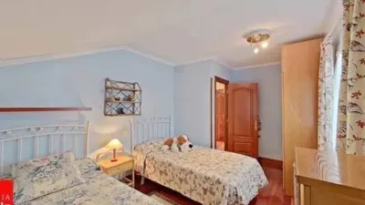 Chalet on Calle Barrio Piedrahita, no. 16 photo 24
