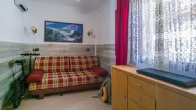 Casa – Torrevieja, Urbanización El Chaparral - Més