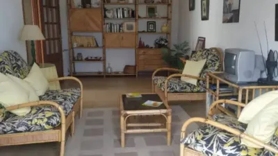 Apartment on Manuel Fraga Iribarne Street photo 20