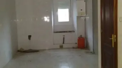 Casa – Cariño, Sismundi - Más