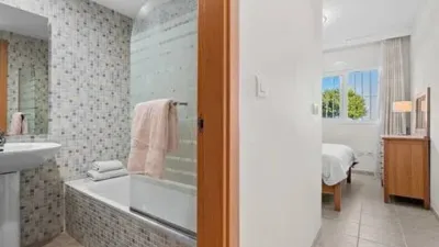 Apartment in Urbanización Casares del Sol photo 24