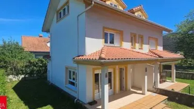 House at Calle Playa de Berria, No. 2 photo 21