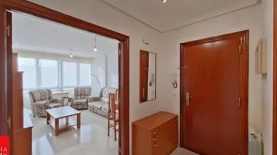 Apartment in Barrio de la Iglesia de San Mamés, 28 photo 2