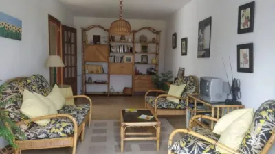 Apartment on Manuel Fraga Iribarne Street photo 22