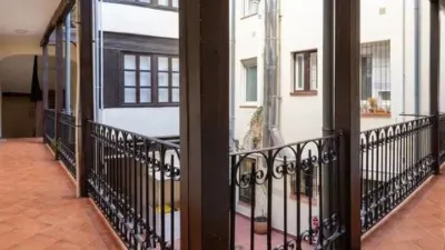 Flat on Calle de Fernández de los Ríos photo 25