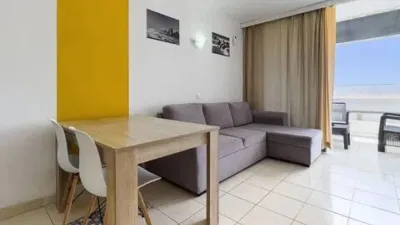 Apartment on Avenida de José Antonio Tavio photo 3