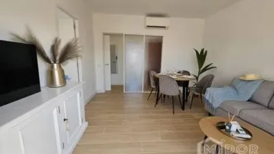 Apartment on Carrer de Bourg de Péage photo 2